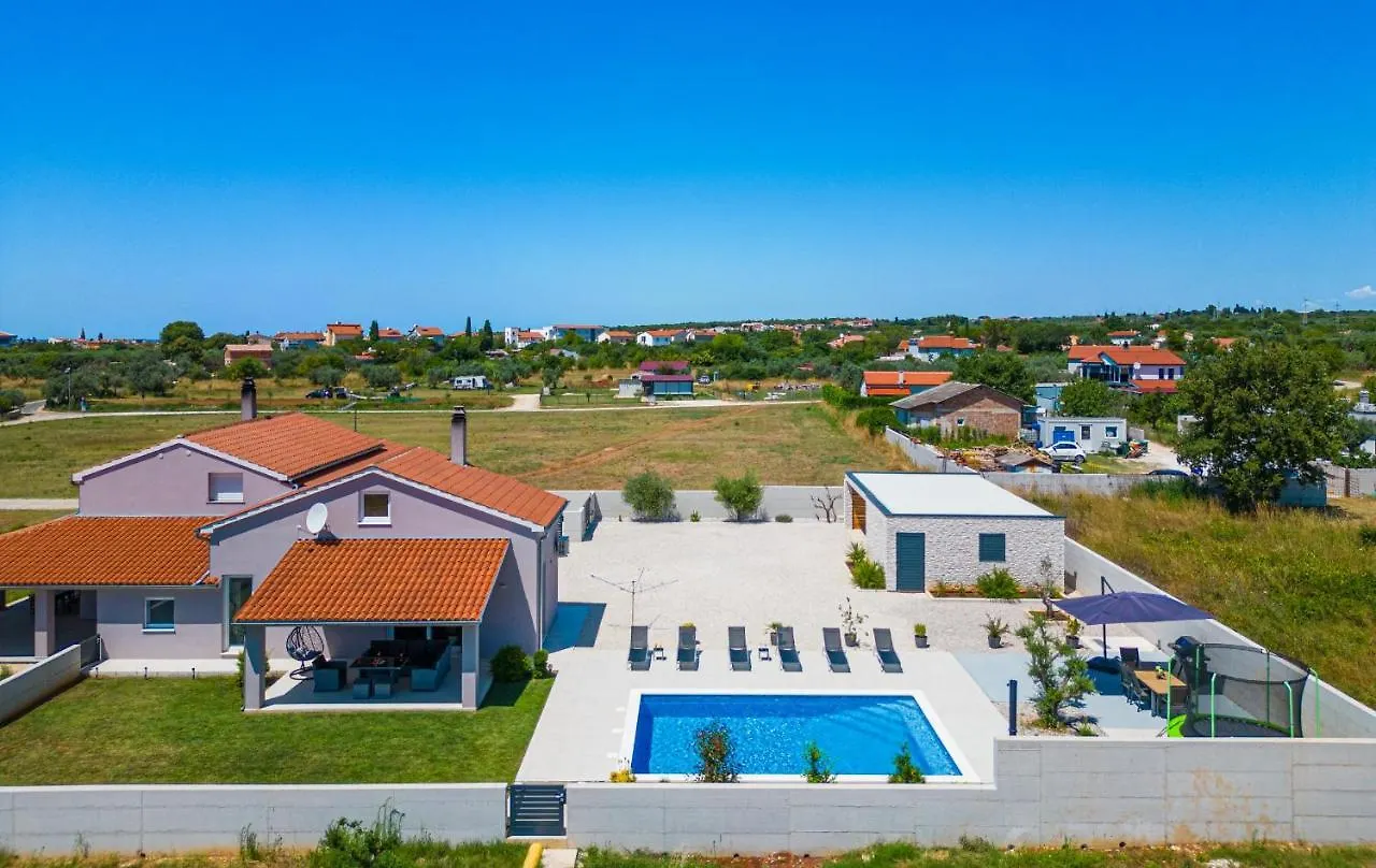 Vacation House Ana Fazana Holiday home
